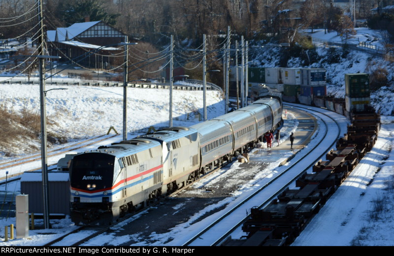 The January 4 sun is setting on Amtrak #20(2), however the time of longed-for departure is just minutes away.